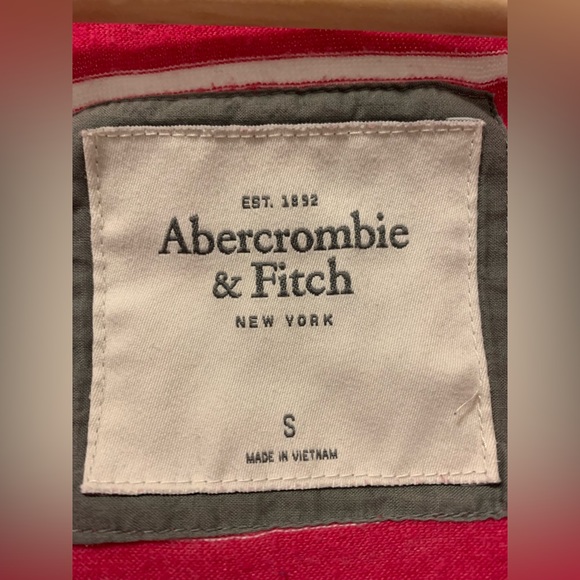 Abercrombie & Fitch Women’s long sleeve tee - Size Small - Picture 3 of 6